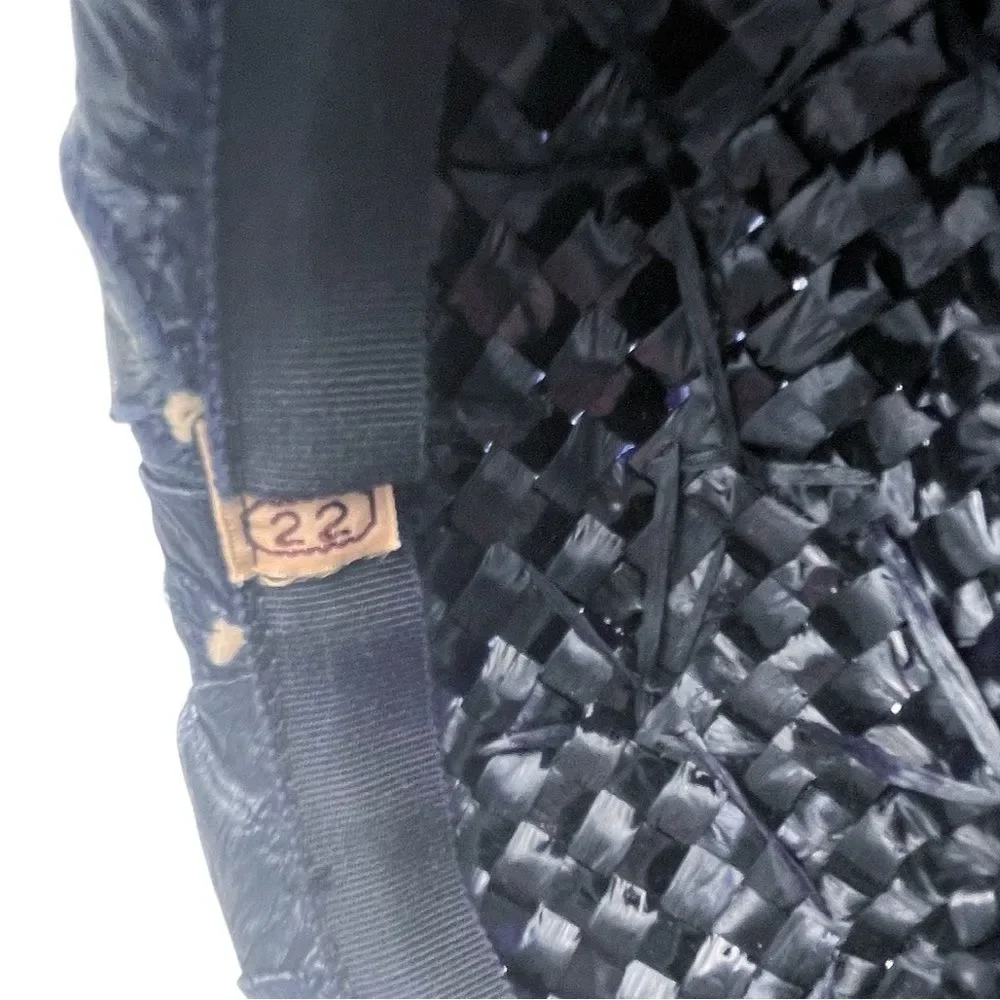 Vintage 1950s Pillbox Hat Navy Straw With White Rose Petals Mesh Veil Rhinestone - Picture 15 of 16